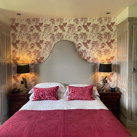 Leeds Castle Maiden'S Tower Bed & Breakfast Maidstone Exterior photo